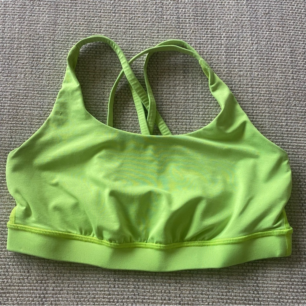 LULULEMON Energy Bra Size 3 green